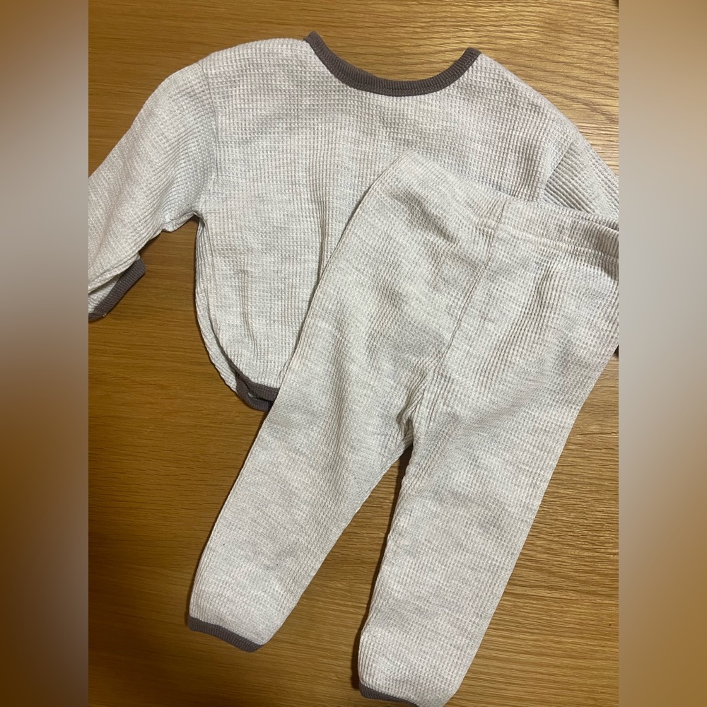 Cozy Gray Ribbed Baby Set